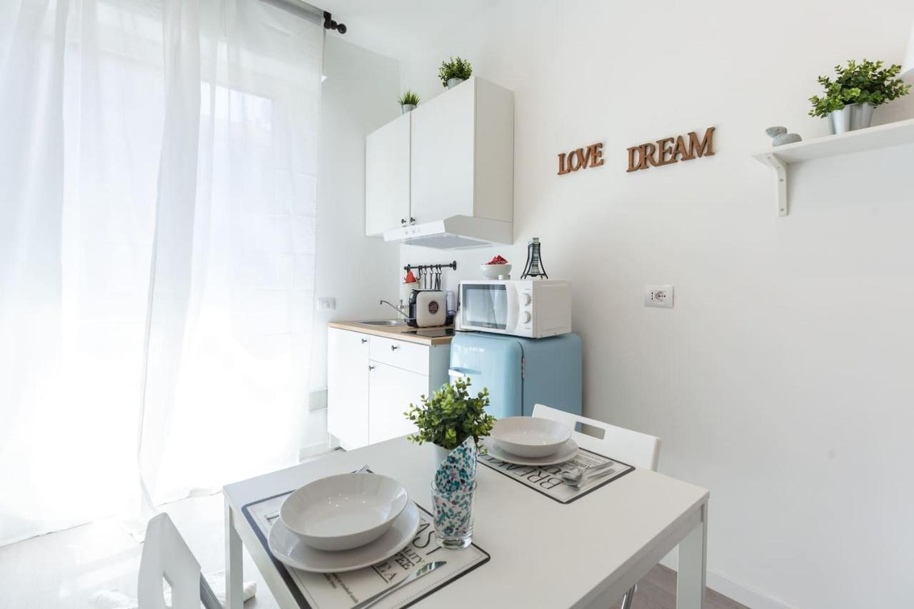 Apartment Via Padova 151 Milan Exterior photo